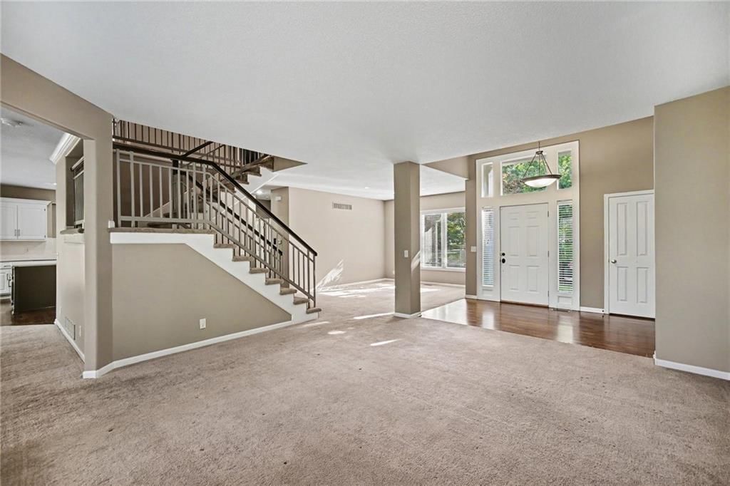 15820 Briar Street — photo 13