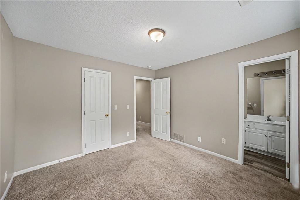 15820 Briar Street — photo 25