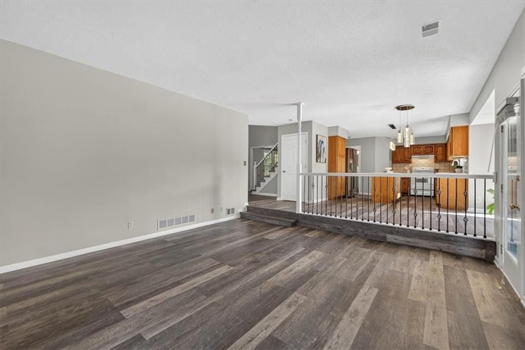 15739 Horton Lane — photo 12