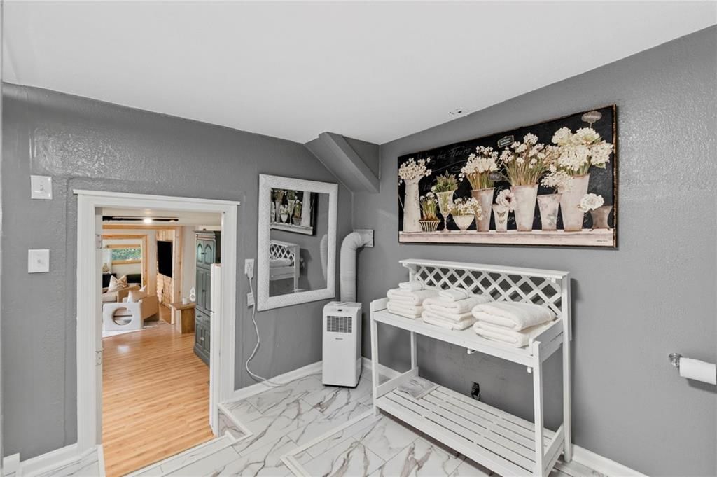 607 N Main Street — photo 18