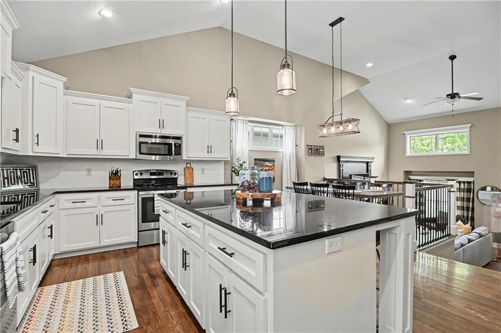 14155 NW 68th Street — photo 15
