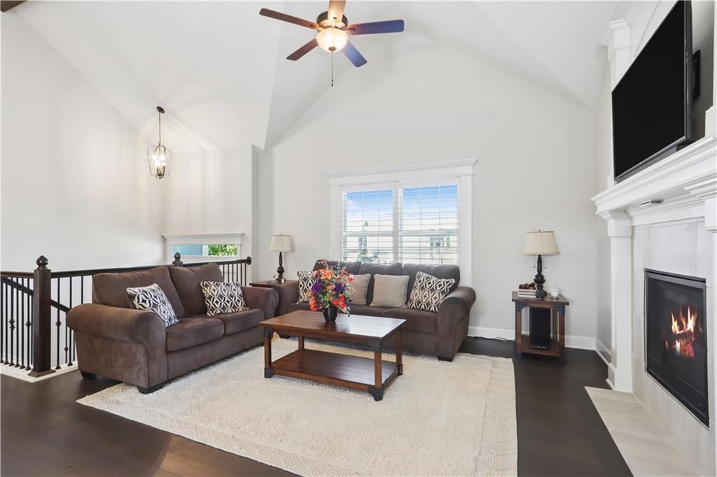 805 Cedar Ridge Drive — photo 5
