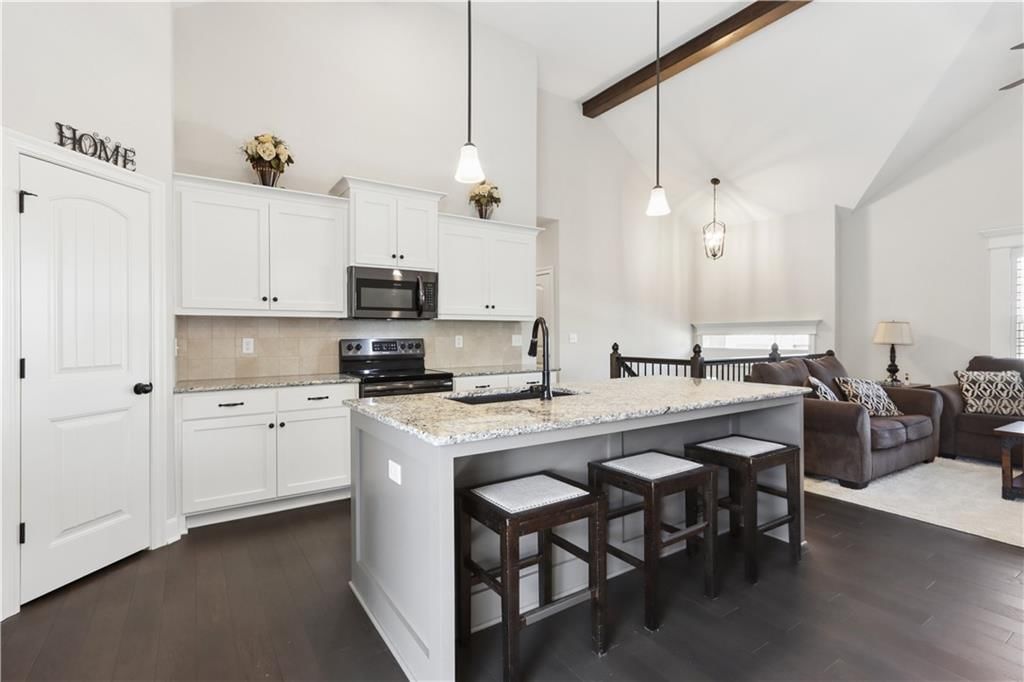 805 Cedar Ridge Drive — photo 8
