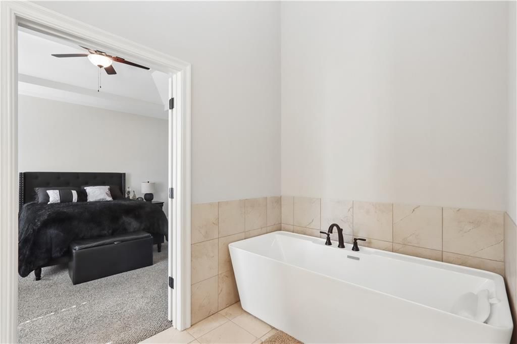 805 Cedar Ridge Drive — photo 13
