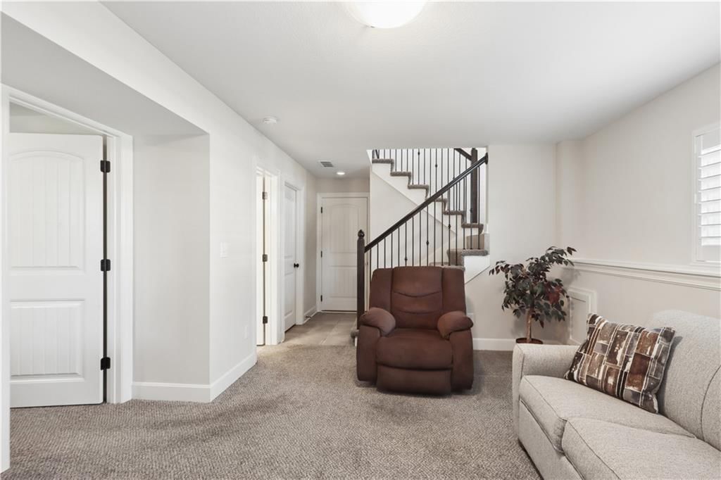 805 Cedar Ridge Drive — photo 19