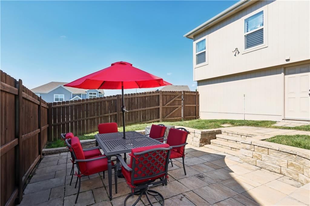 805 Cedar Ridge Drive — photo 23