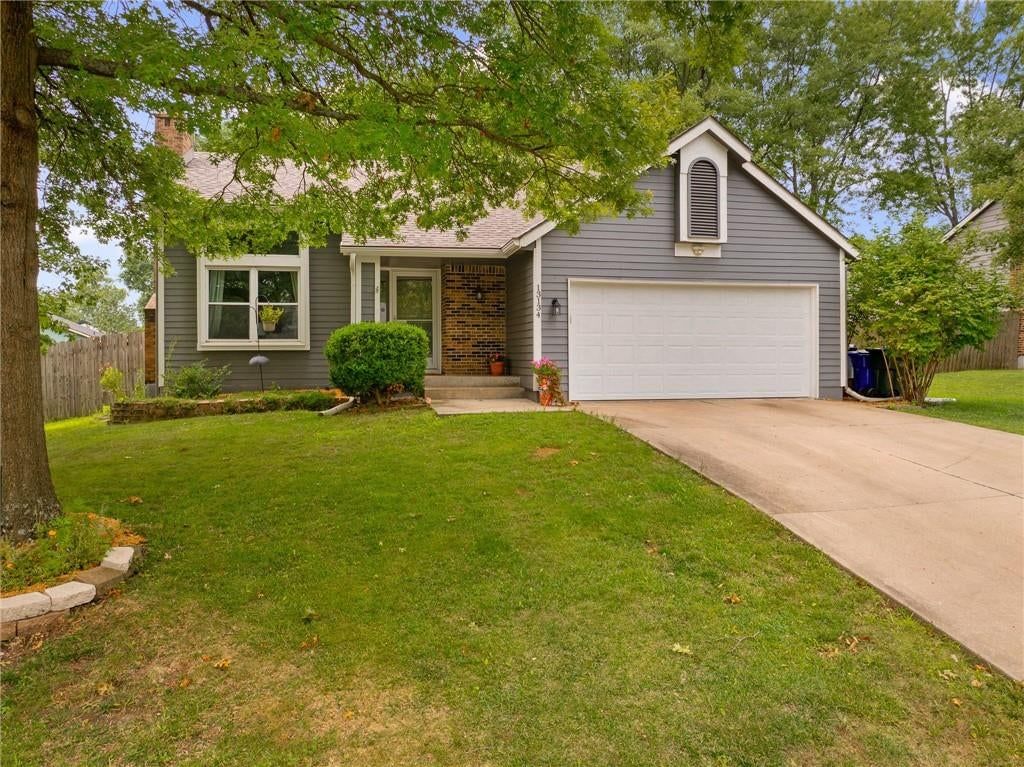 13134 S Raintree Drive — photo 2