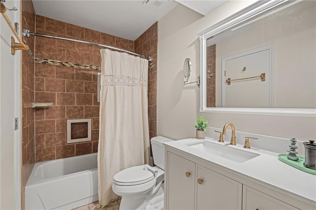 13134 S Raintree Drive — photo 29