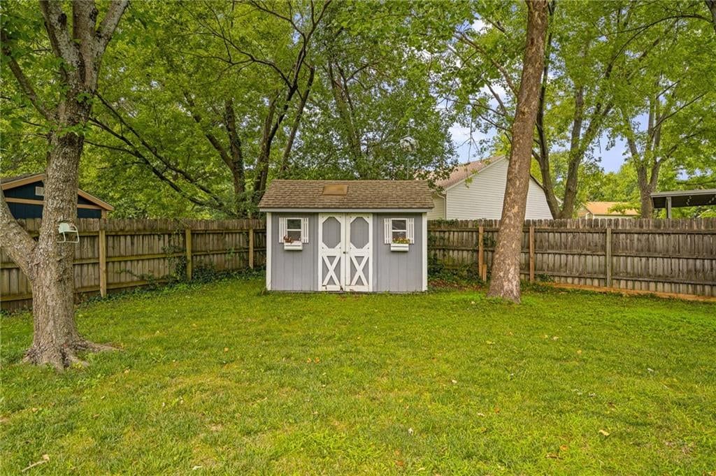 13134 S Raintree Drive — photo 38