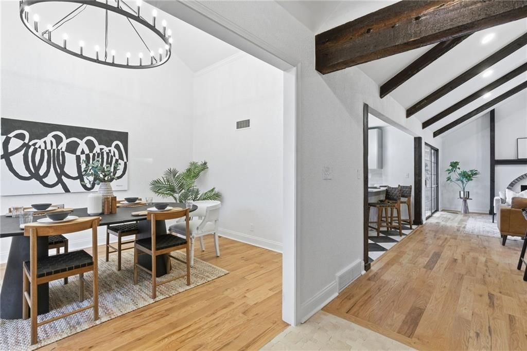 10301 Howe Drive — photo 9