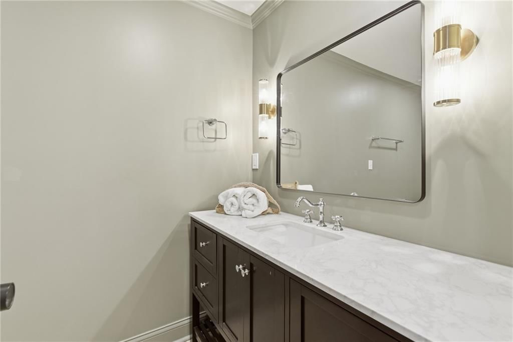 10301 Howe Drive — photo 34
