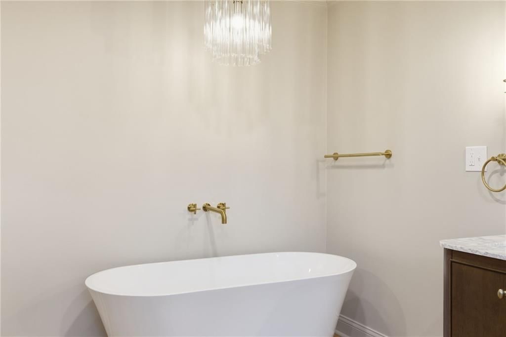 10301 Howe Drive — photo 41