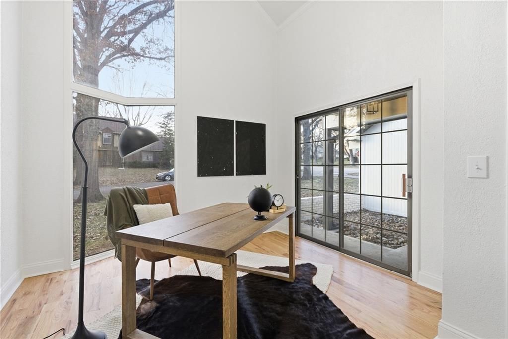 10301 Howe Drive — photo 47