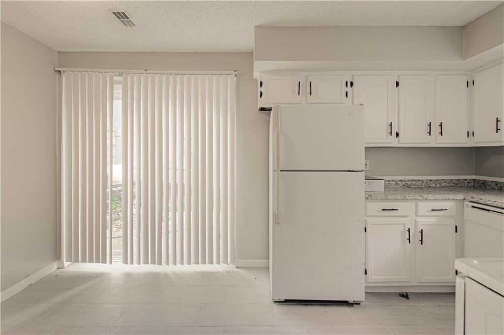 14115 Merrywood Circle — photo 10
