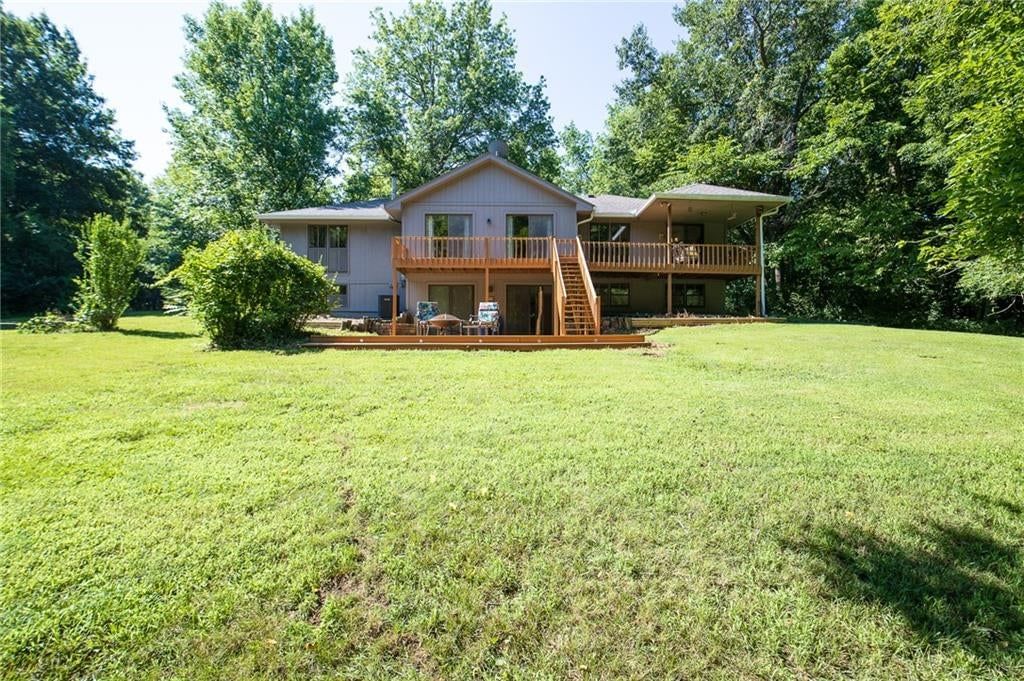 9819 Howard Road — photo 12