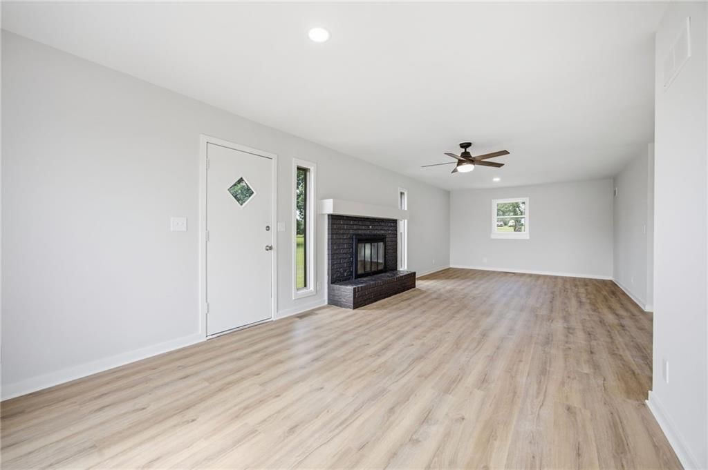 16101 Cantrell Road — photo 16