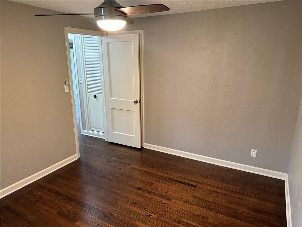4314 NE 38th Street — photo 13