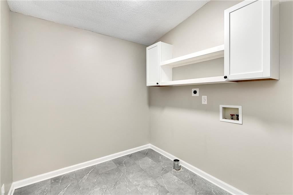7132 Parallel Parkway — photo 8