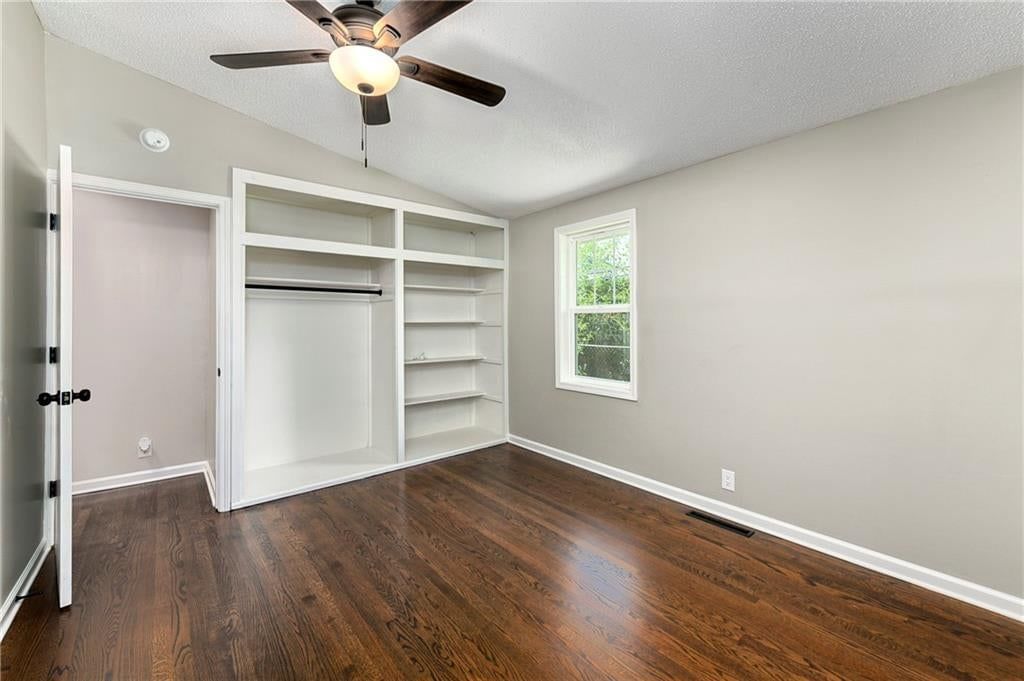 7132 Parallel Parkway — photo 13