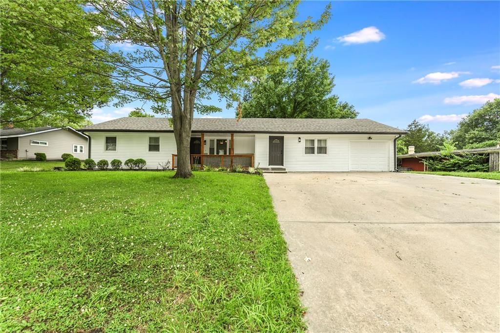 11 Crestview Drive — photo 2