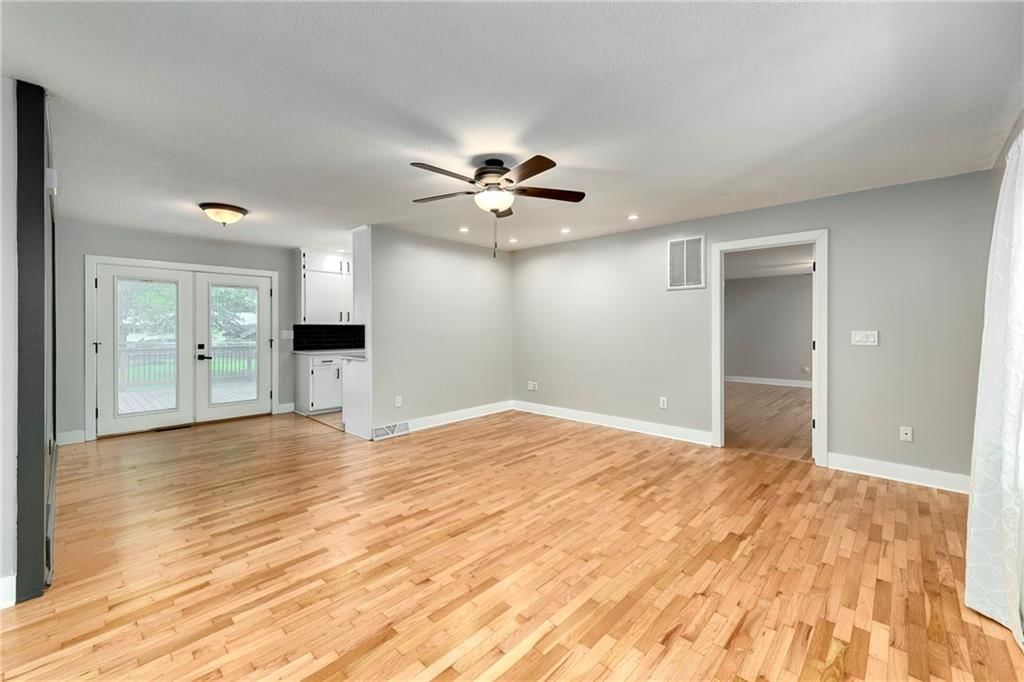 11 Crestview Drive — photo 5