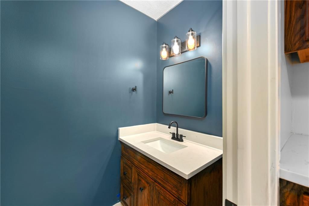 11 Crestview Drive — photo 13