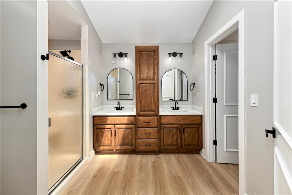 11 Crestview Drive — photo 16