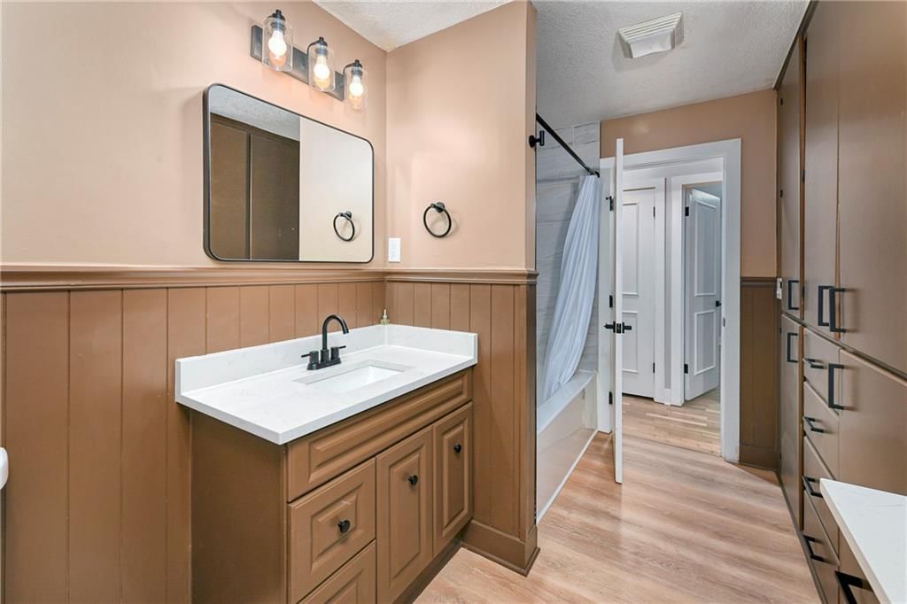 11 Crestview Drive — photo 21