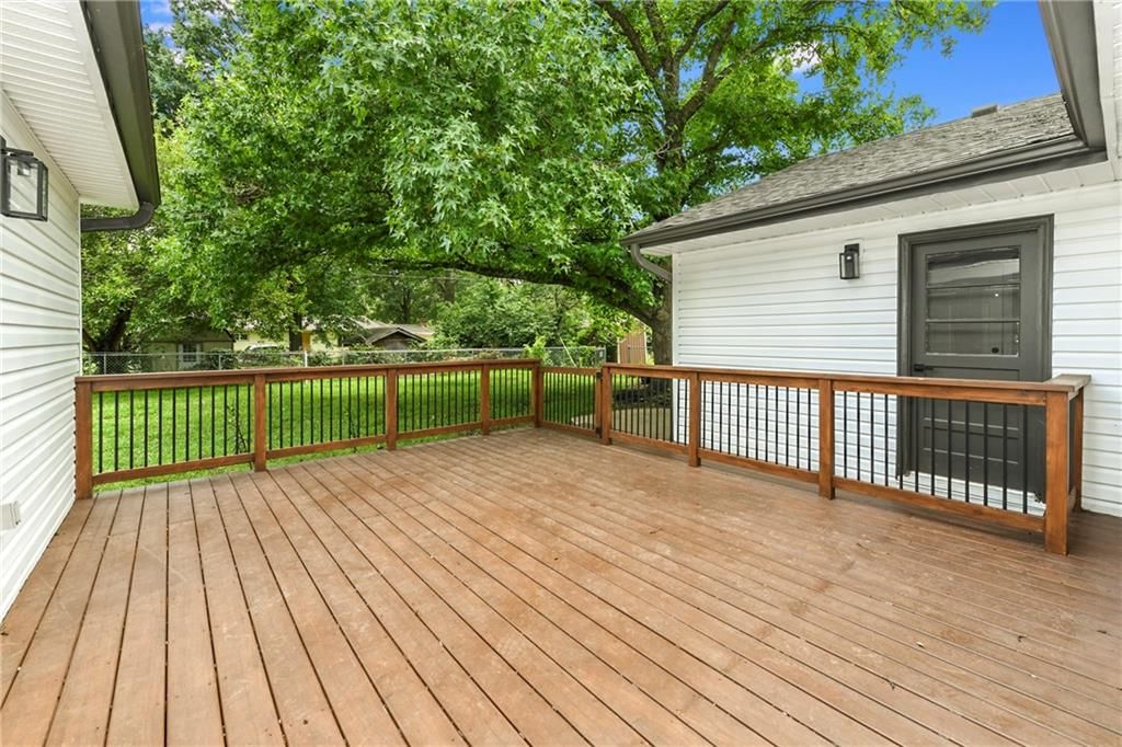 11 Crestview Drive — photo 28