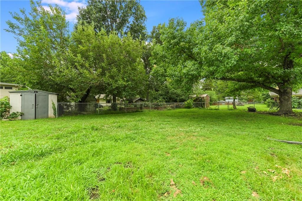 11 Crestview Drive — photo 30