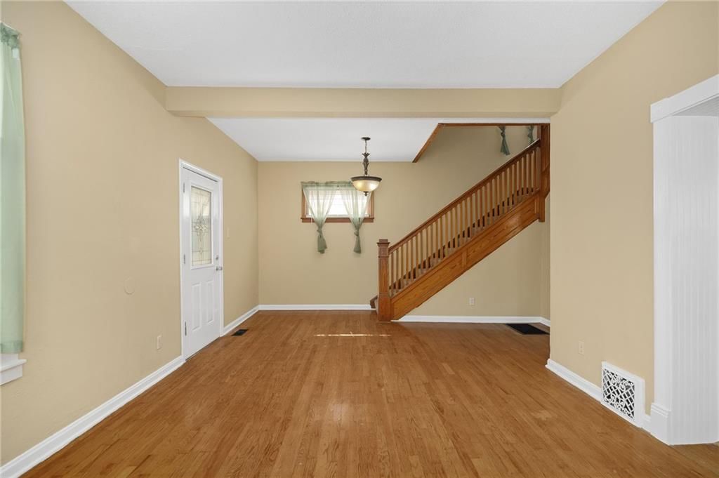 2703 Monterey Street — photo 8
