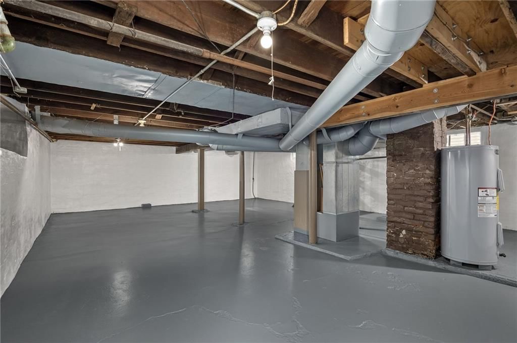 2703 Monterey Street — photo 30