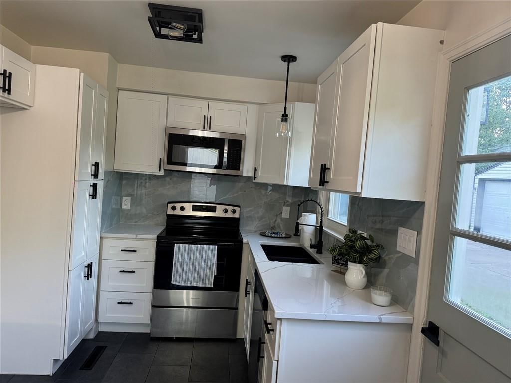 1000 W 27th Street — photo 2