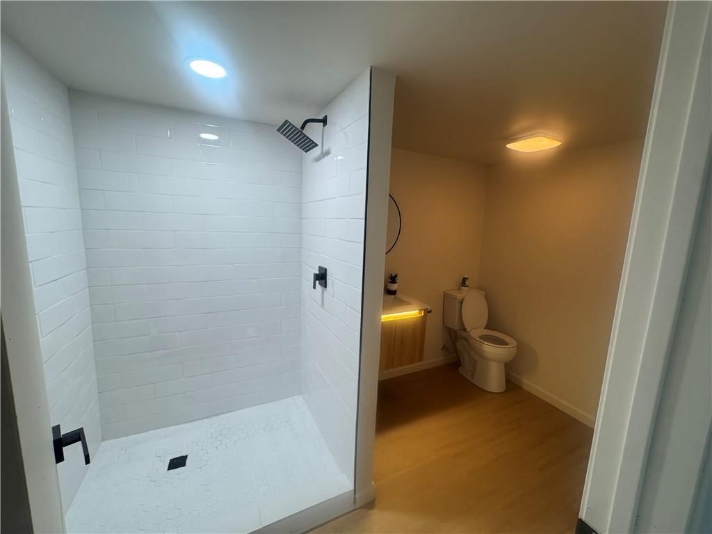 1000 W 27th Street — photo 12