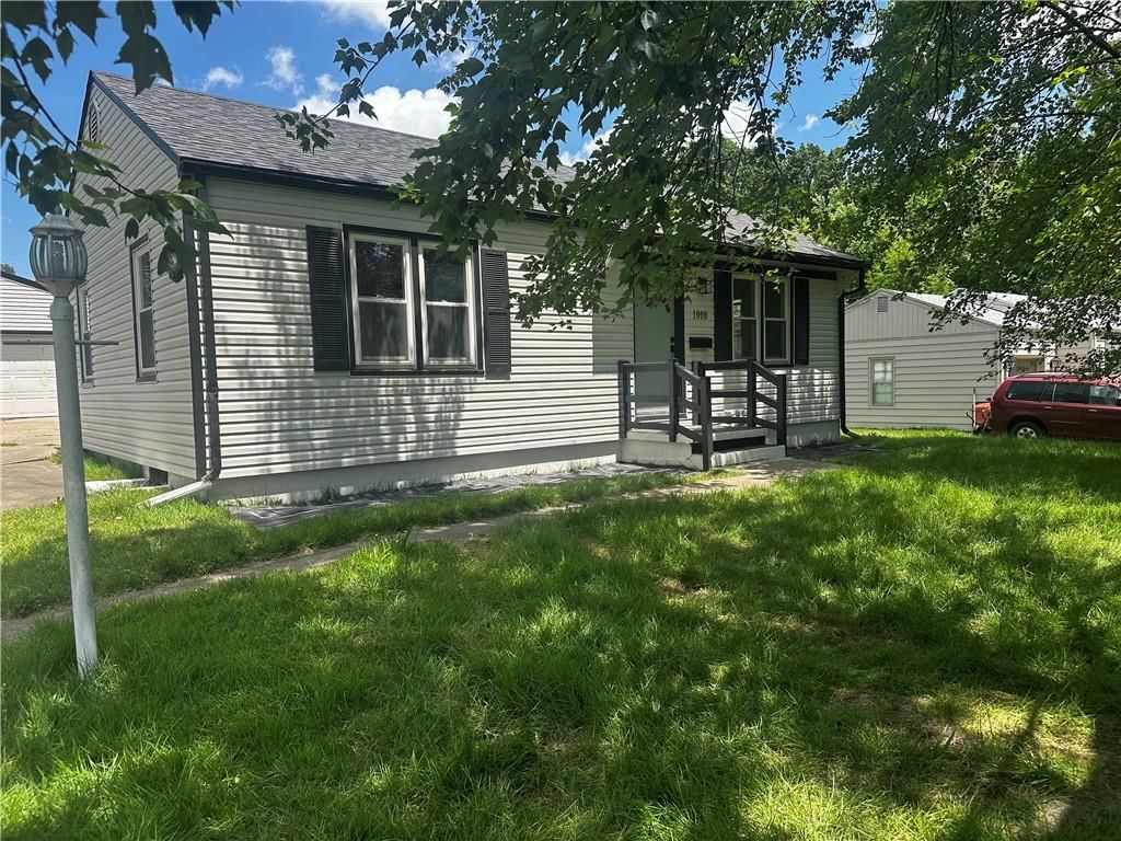 1000 W 27th Street — photo 14