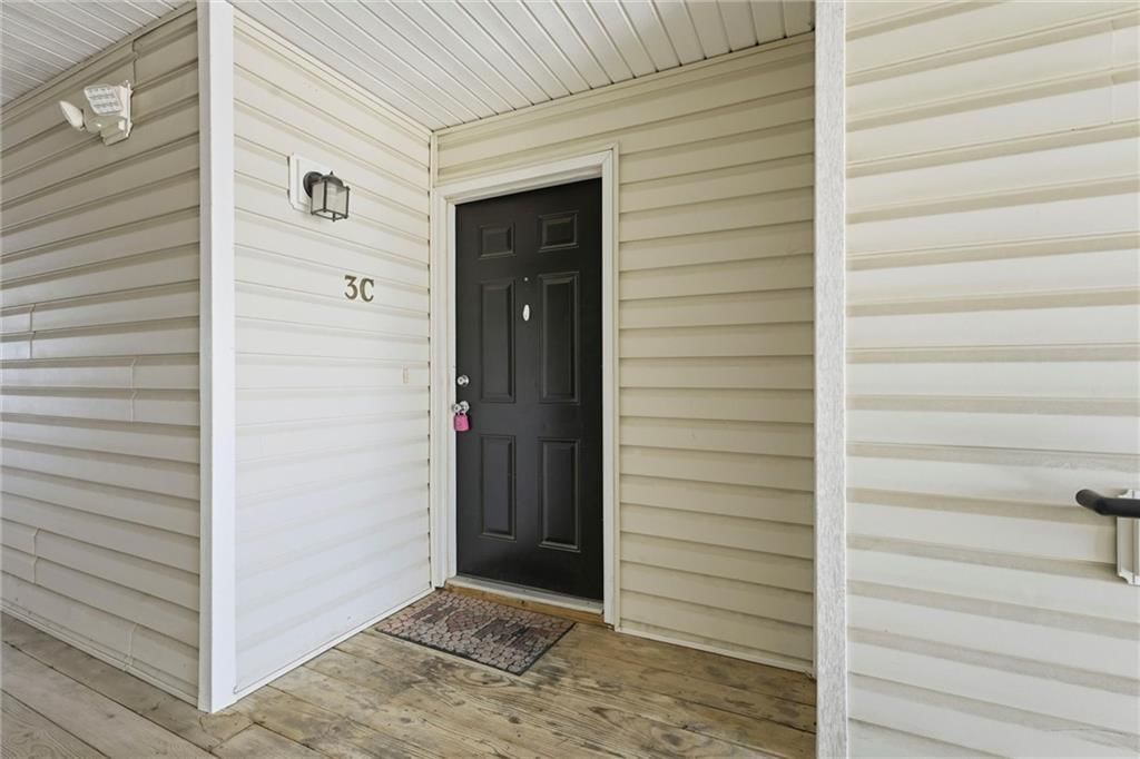 8030 N Drury Avenue — photo 3