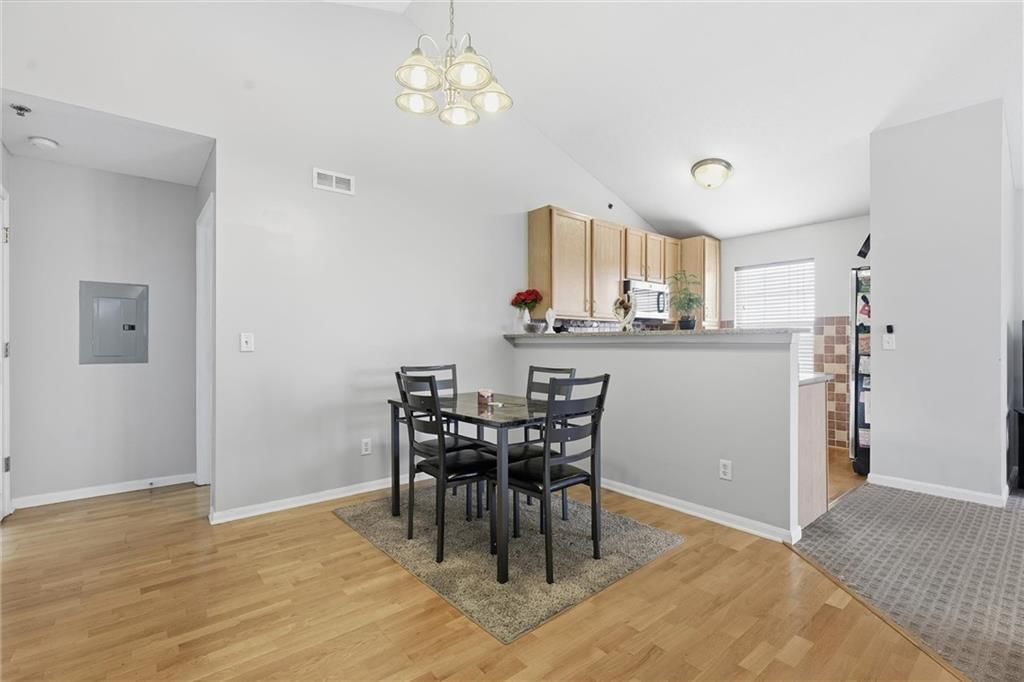8030 N Drury Avenue — photo 15