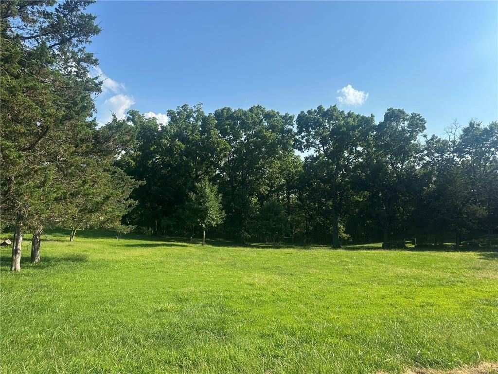 9000 Oak Country Lane — photo 9
