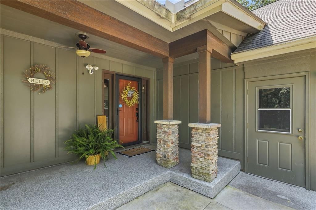 9000 Oak Country Lane — photo 12