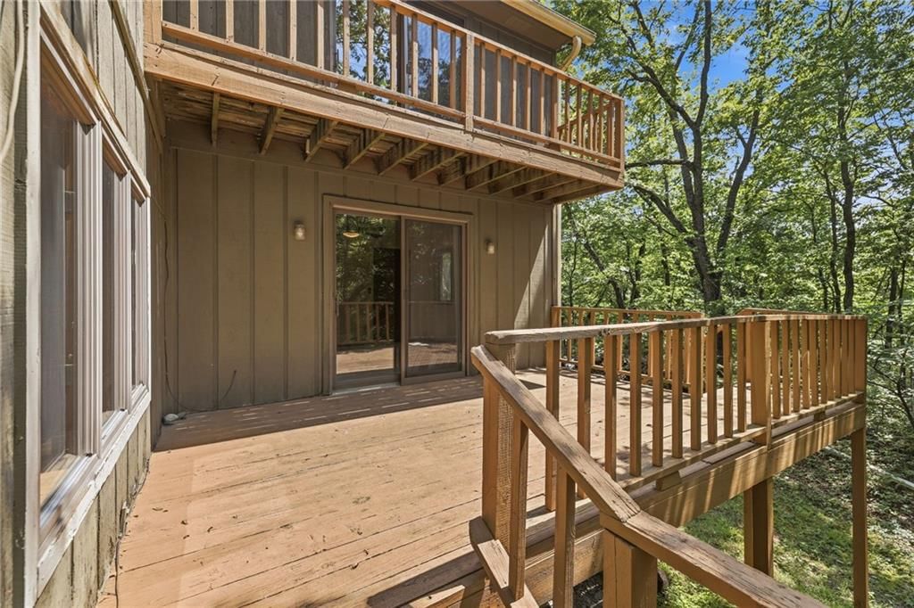 9000 Oak Country Lane — photo 52