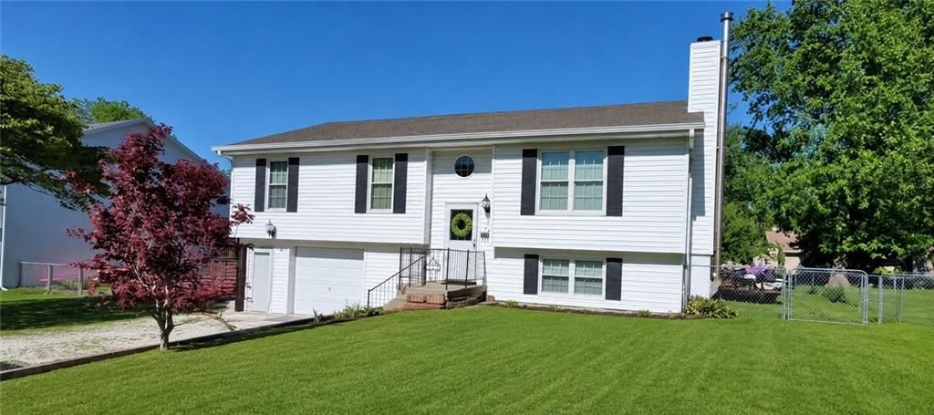 103 S Paul Drive — photo 1