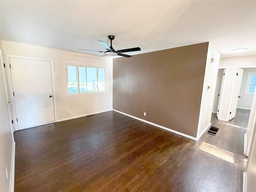 4016 S Spring Street — photo 12