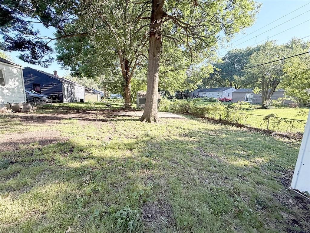 4016 S Spring Street — photo 50