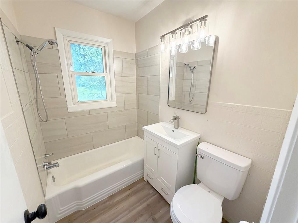 4016 S Spring Street — photo 80