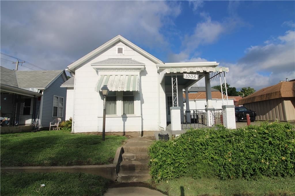 1005 N 22nd Street, St Joseph, MO