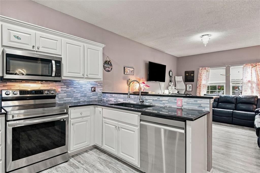 724 S Woodson Lane — photo 11