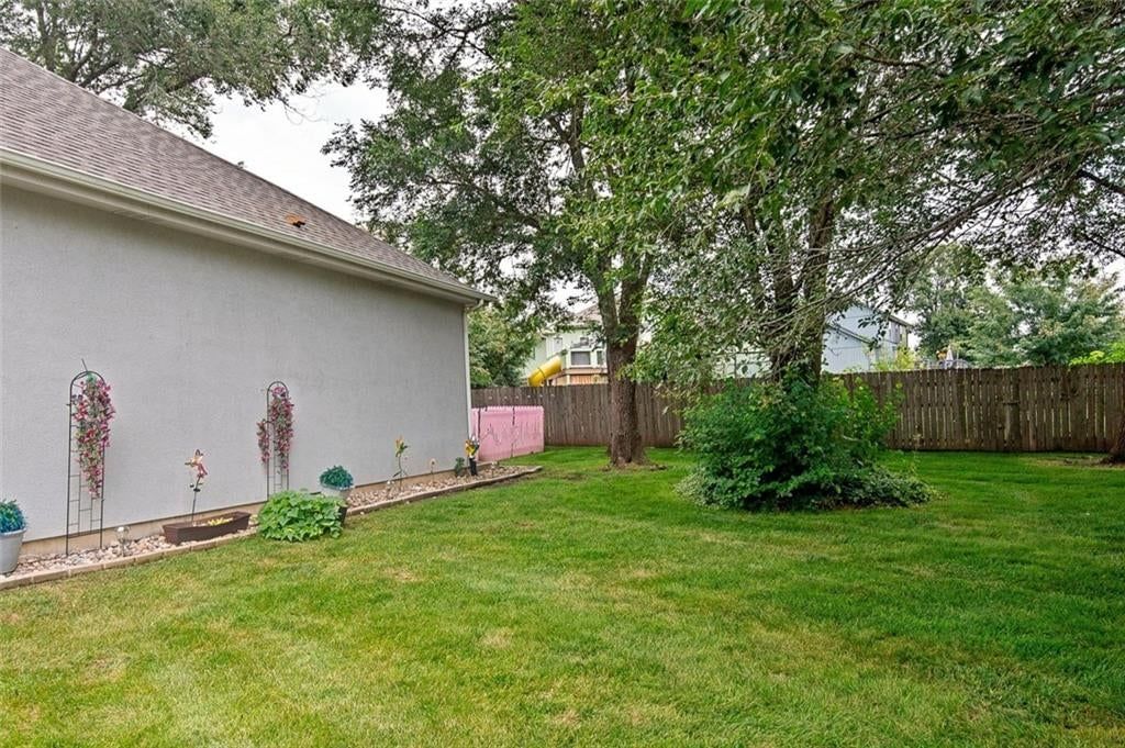 724 S Woodson Lane — photo 25