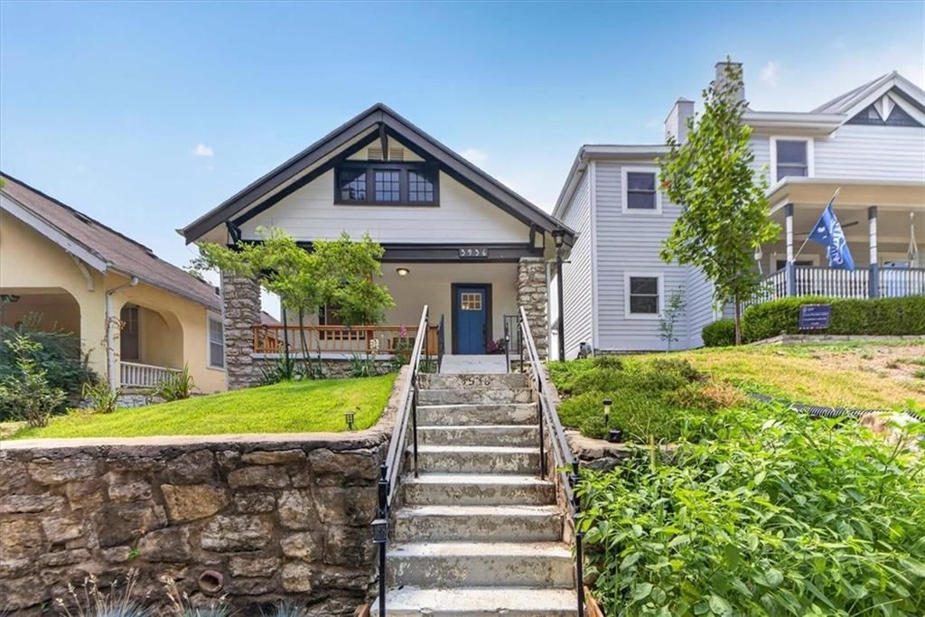3936 Holmes Street — photo 1