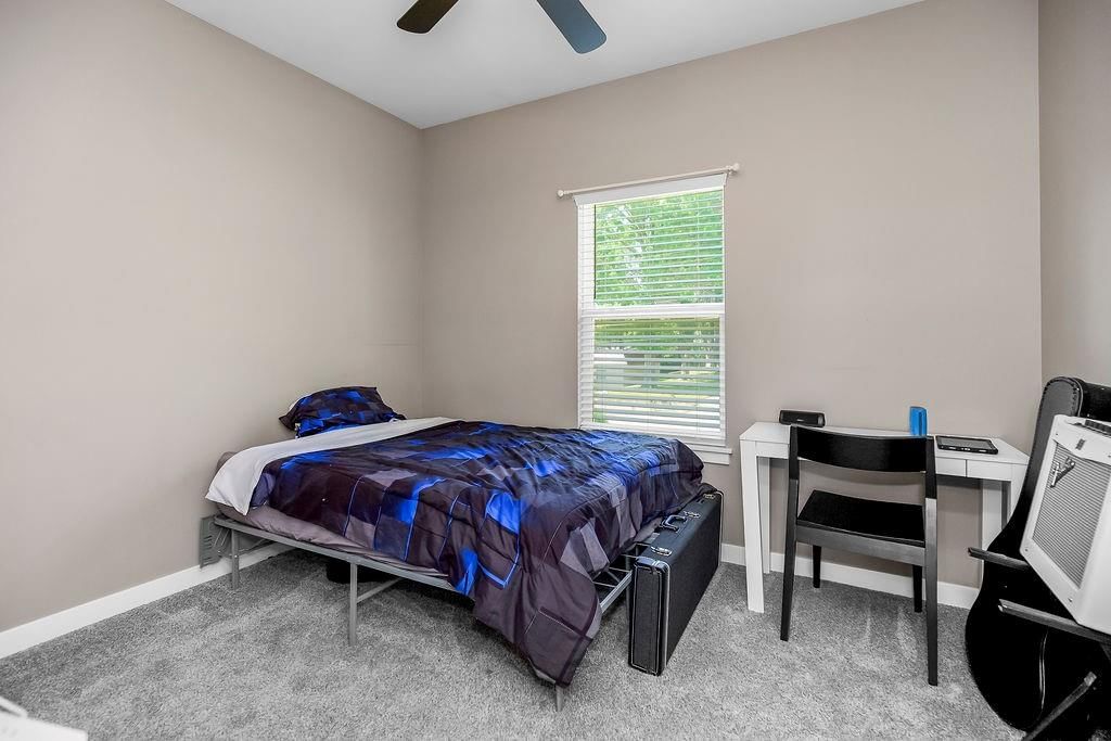 2917 Franklin Street — photo 15
