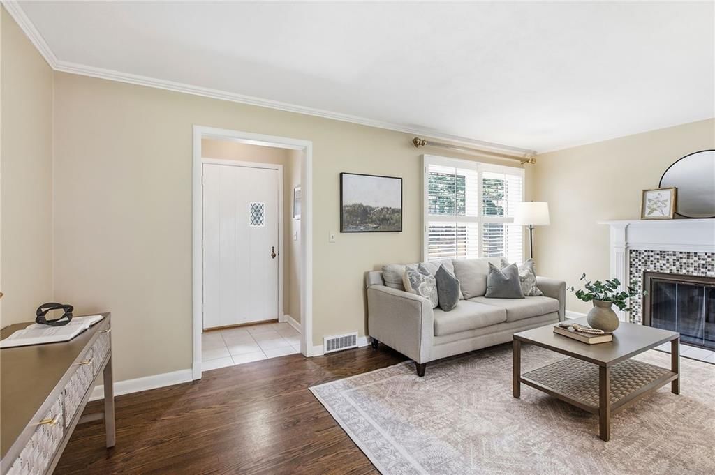 5401 Canterbury Road — photo 7